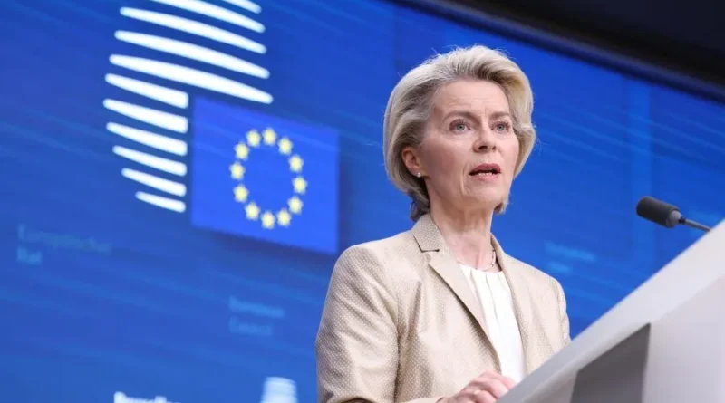 Зірвано посадку літака з президентом Єврокомісії, підозрюється втручання рф - Financial Times
