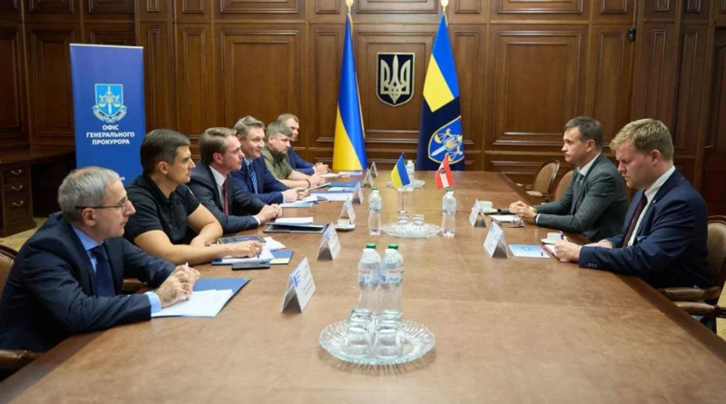 Посилення санкцій проти рф, цифровізація, захист інвестицій: Генпрокурор і посол Австрії обговорили подальшу співпрацю