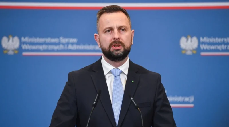 Міністр оборони Польщі провів розмову з представниками країн-союзниць на тлі атаки російських дронів на країну