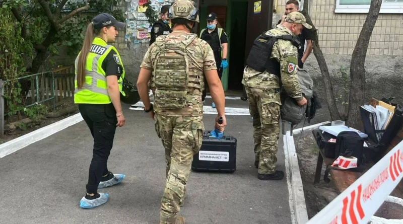 У Києві стався вибух гранати в квартирі: двоє загиблих, один постраждалий