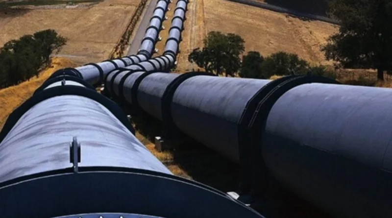 Польща вимагає від ЄС швидшої відмови від російської нафти: пропонує зупинити імпорт до 2026 року – Reuters