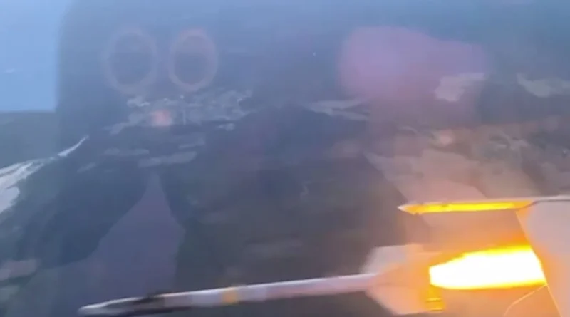 Українські F-16 знищили більшість ракет Х-101 під час нічної атаки рф: Повітряні сили показали ефектні кадри