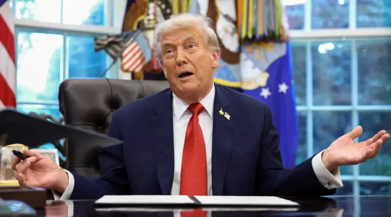 Трамп вирішив несподівано взяти участь у термінових зборах генералів у Вірджинії - WP