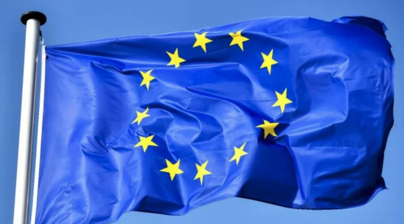 ЄС готує правові підстави для зупинки суден російського
