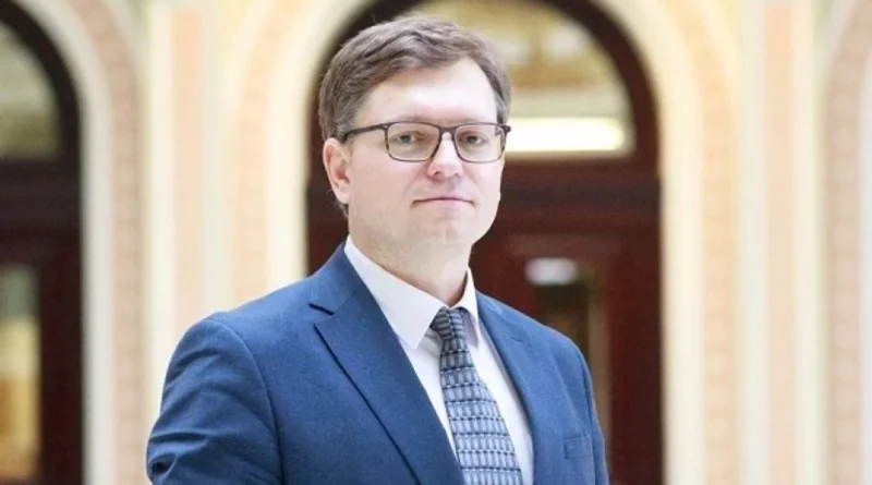 Другий місяць без рішення: розгляд скарги на закриття справи проти головного юриста НБУ Зими знову зірвався