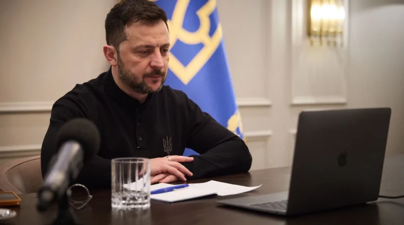 Зеленський спростував фейк рф про оточення 5 тисяч військових ЗСУ на Куп'янському та Покровському напрямках