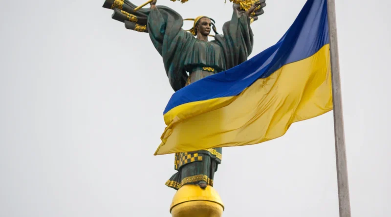 Оформлення відстрочок у ЦНАПах, зміни у Базовій соціальній допомозі, продовження мобілізації: що змінитися з 1 листопада