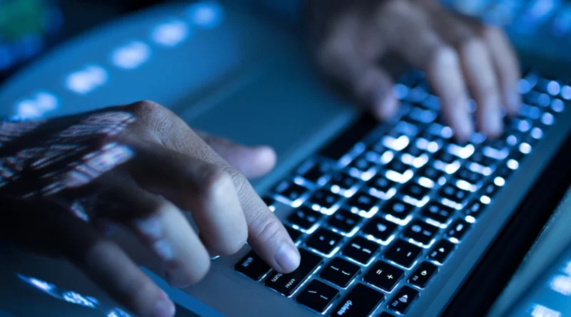 кремль посилює цифровий контроль: росіян хочуть позбавити права на згоду щодо обробки персональних даних