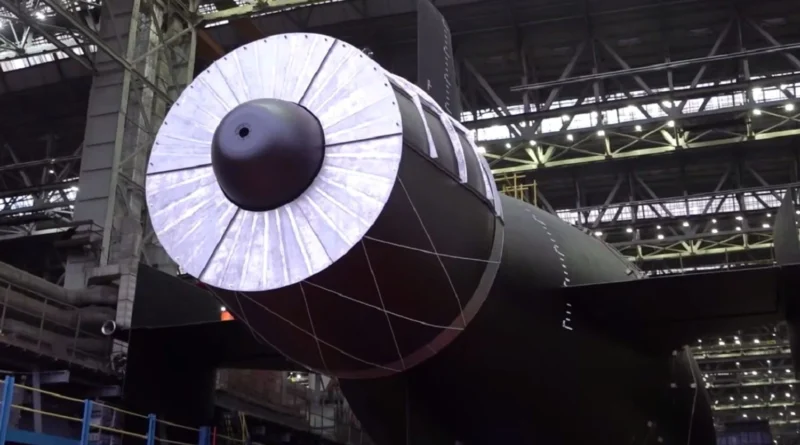 В рф заявляють про спуск на воду атомного підводного човна