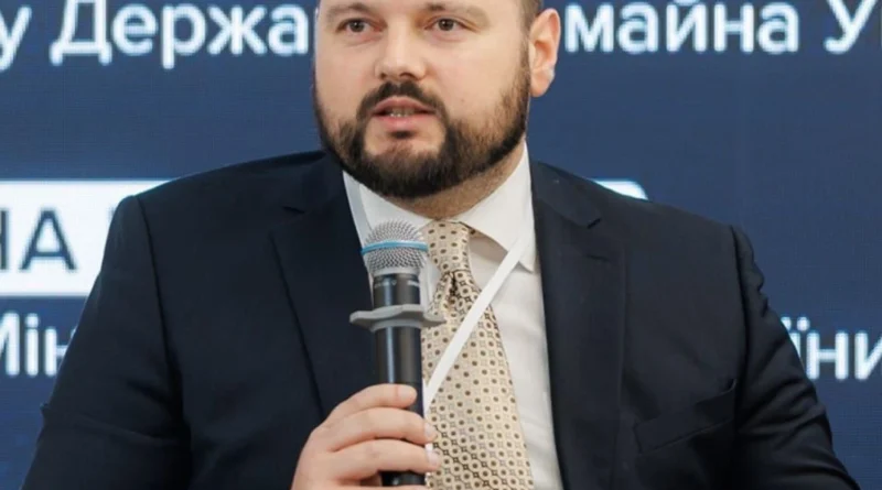 Маніпуляції і