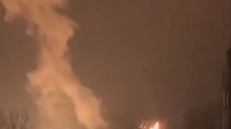 Безпілотники атакували російський волгоград: ймовірне влучання в місцевий НПЗ