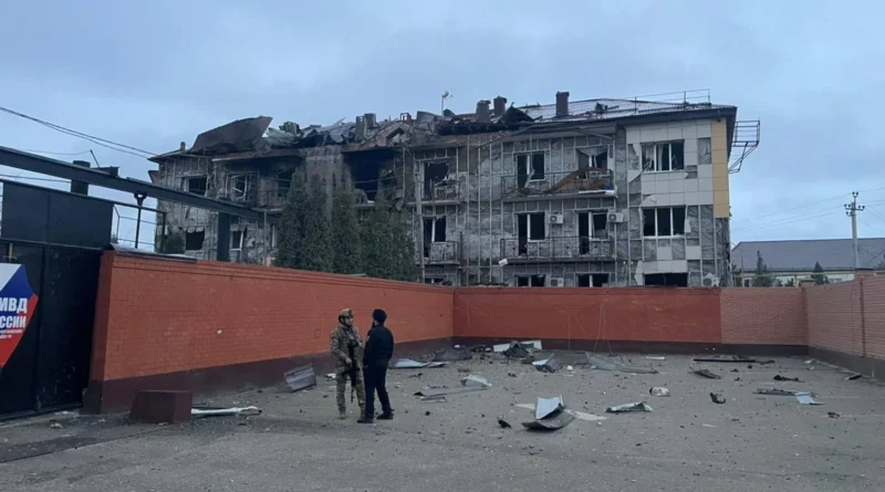 Будівля управління фсб рф у чечні повністю згоріла після атаки дронів ЗСУ: постраждала будівля мвс