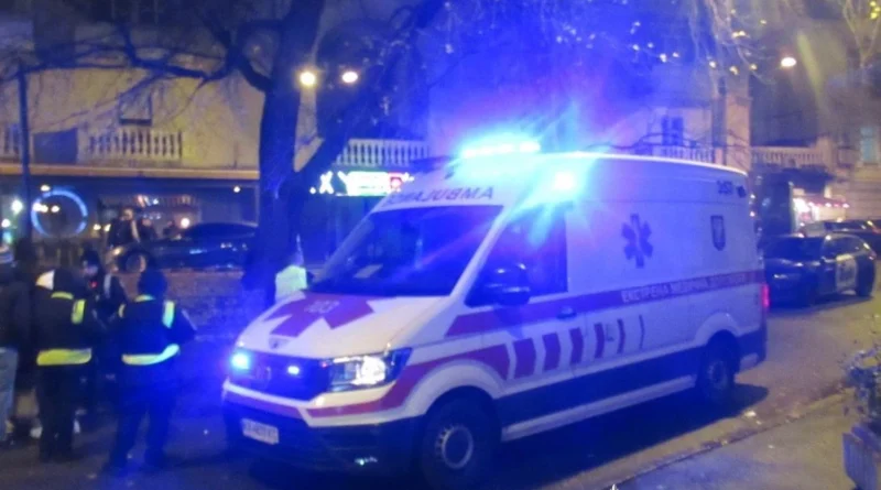 Боєць ММА побив перехожого на столичному Хрещатику, його затримали - поліція