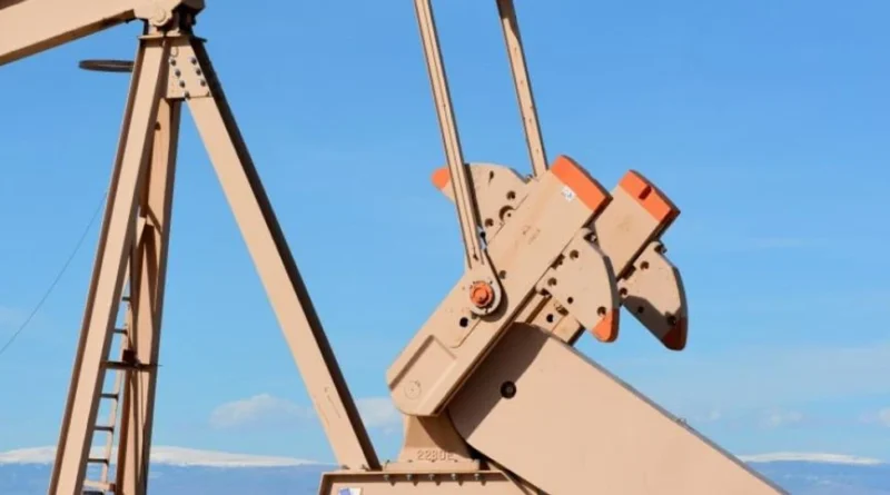 Нафта дешевшає на тлі мирних переговорів щодо війни в Україні та очікувань рішення ФРС США