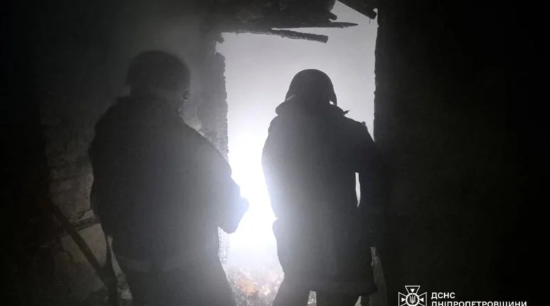 Дронова атака рф на Павлоград забрала життя людини, 4 постраждалих: показали наслідки