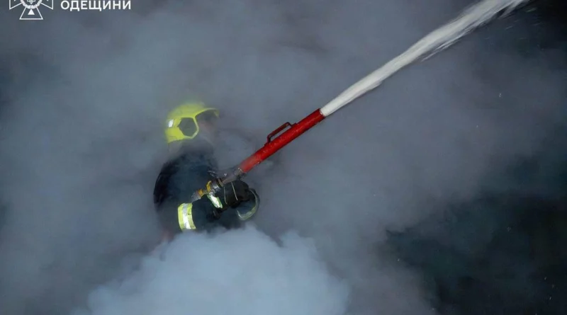 90 тисяч родин досі без світла на Одещині, росія атакувала підстанцію і не тільки - ДТЕК