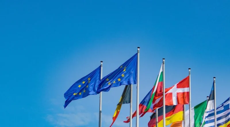 Приєднався важковаговик: уже чотири країни ЄС проти плану щодо заморожених активів рф для України - Politico