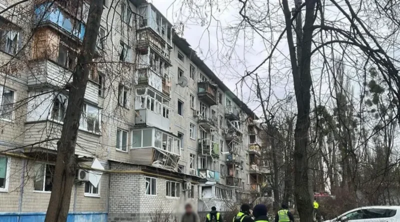 Обстріл рф Києва 23 грудня: у лікарні померла 48-річна жінка