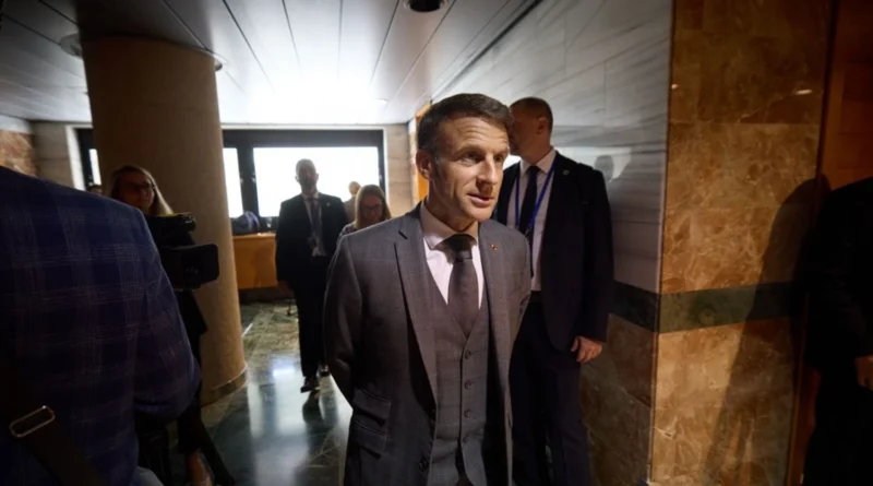 "З 6 січня у Парижі": Макрон анонсував взяття союзниками зобов