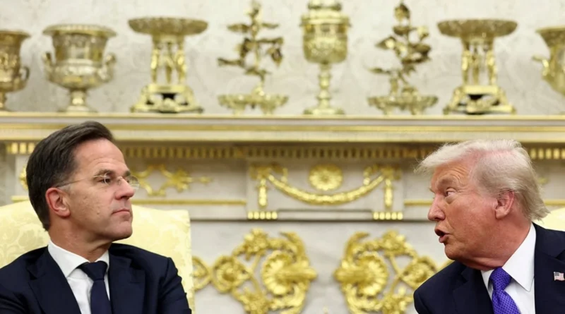 Генсекретар НАТО провів телефонну розмову з Трампом щодо ситуації в Гренландії та Арктиці