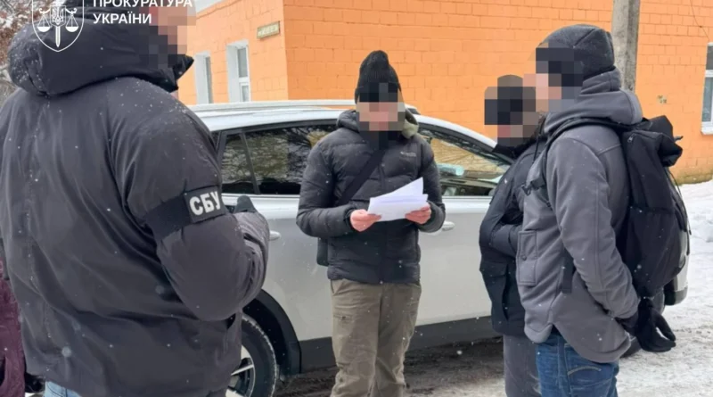 Корупційний механізм у податковій Чернігівщини: повідомлено про підозру двом керівникам і головному інспектору