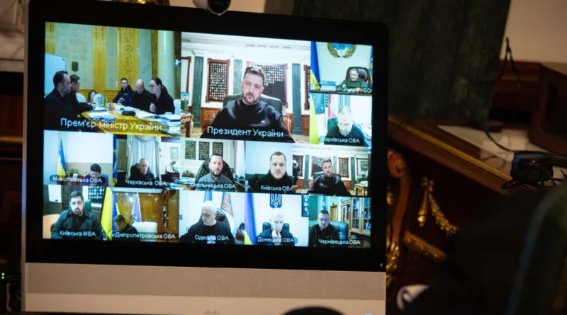 Є удари, немає ударів – все одно сотні будинків у Києві без опалення: Зеленський розкритикував роботу столичної влади