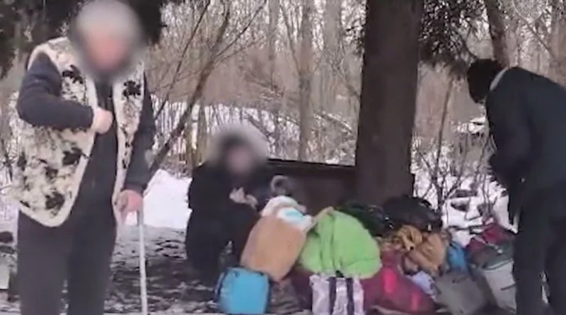 Поліцейські показали евакуацію сім'ї з Костянтинівки та тіла загиблої матері