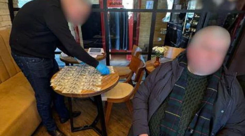 Депутата Почаївської міськради затримали за продаж