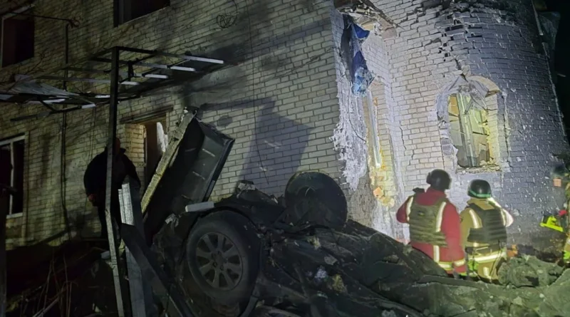 Суми зазнали ворожого удару КАБом, серед постраждалих двоє дітей