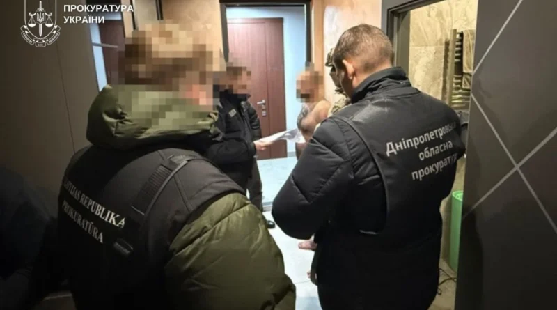 У Дніпрі шахраї заробляли на обмані громадян ЄС з криптою через колцентри, у них знайшли елітні авто і мільйони у валюті - Генпрокурор