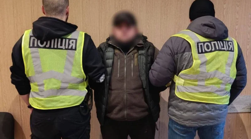 Іноземець танцював на меморіалі полеглих захисників у Києві, його знайшли - поліція