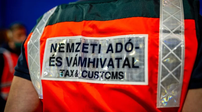 В Угорщині заявили, що затримали українців з інкасаторськими авто у справі про