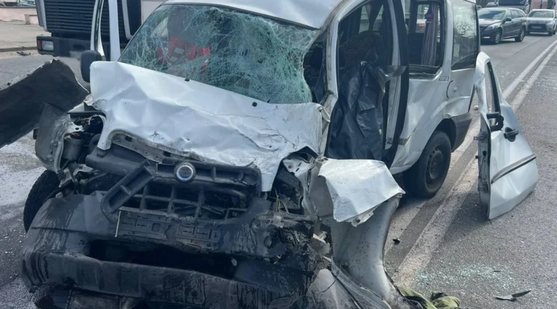 У Києві смертельна ДТП на Кільцевій дорозі - авто виїхало на зустрічну