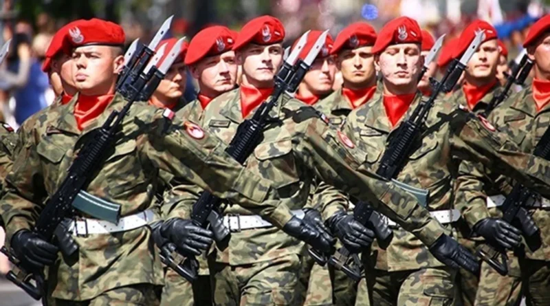 Польща планує збільшити армію до 500 тисяч військових