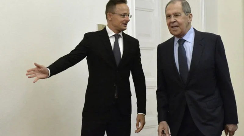 Сійярто обіцяв лаврову документи щодо вступу України в ЄС - ЗМІ опублікували нові “зливи” аудіо переговорів