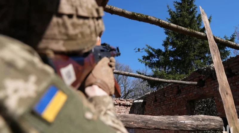 Генштаб про ситуацію на фронті: ворог здійснив 100 атак та запустив понад 6,4 тис. дронів