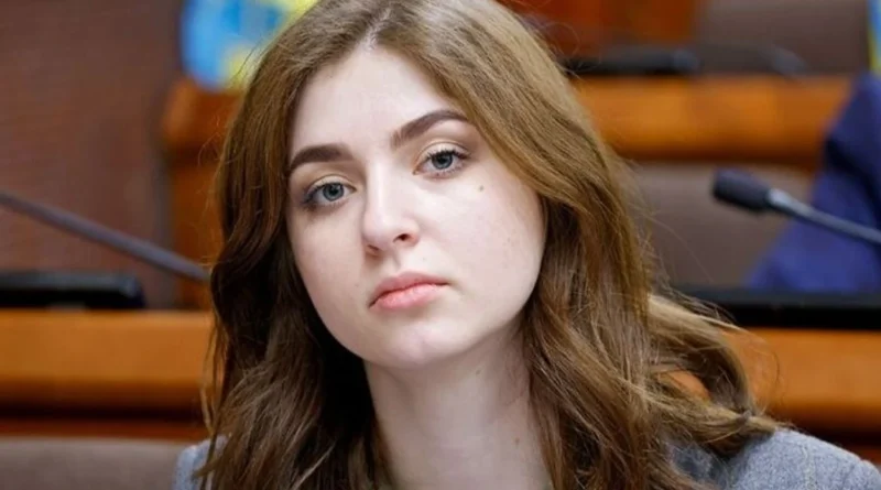 Ексдепутатка Київради Ар