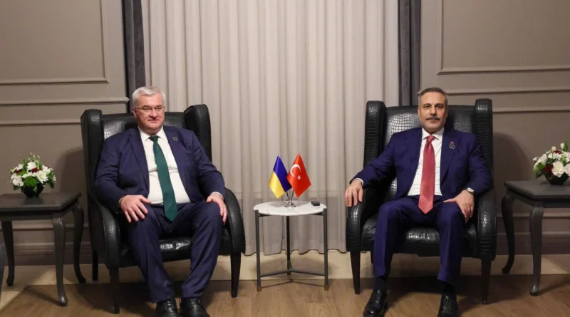 Україна і Туреччина домовились про розвиток оборонних проєктів і обговорили мирні ініціативи