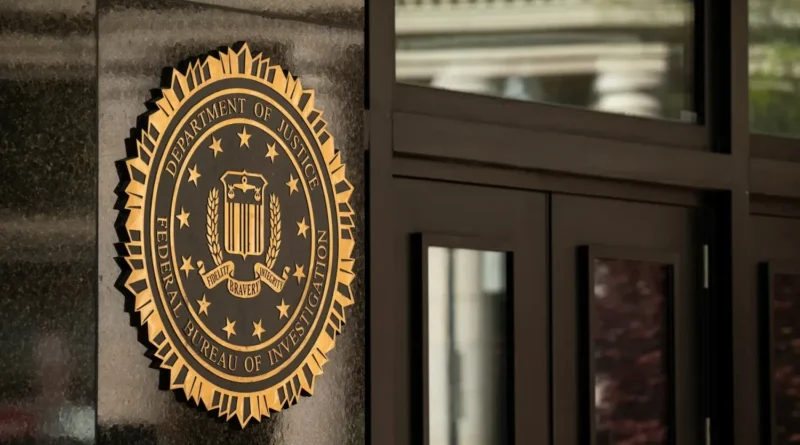 Мін’юст США змінює команду у справі ексдиректора ЦРУ Бреннана на тлі розслідування щодо Трампа