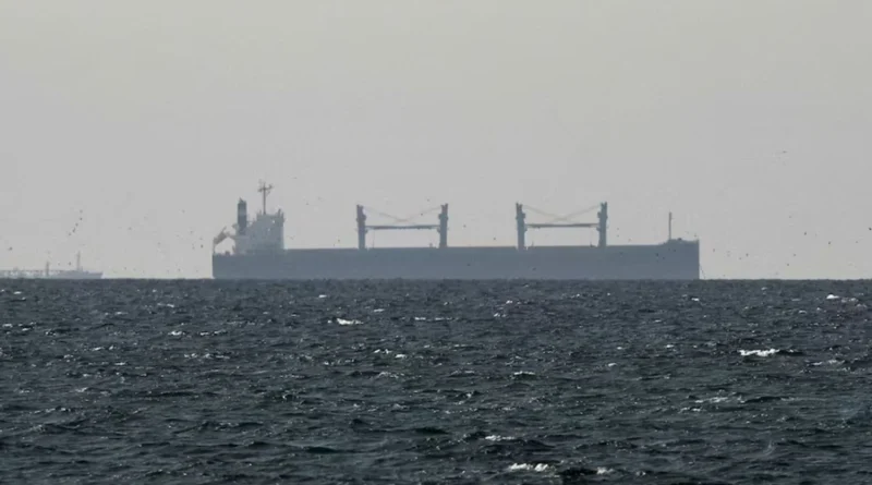 Ціни на нафту обвалилися на 9% після заяви Ірану про відкриття Ормузької протоки