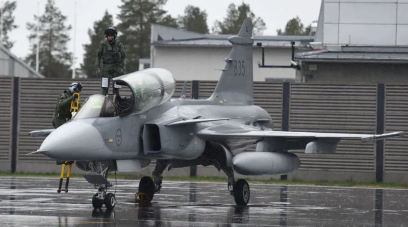 Україна підтвердила початок навчання пілотів на Gripen у 2026 році