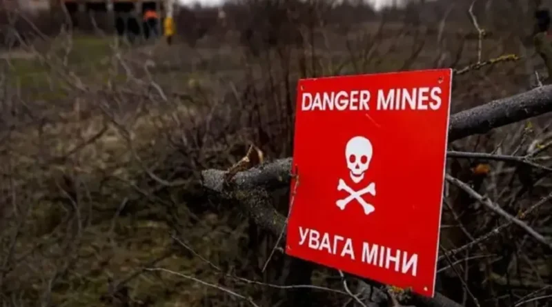 Чоловік загинув через вибух невідомого предмета у Козачій Лопані на Харківщині