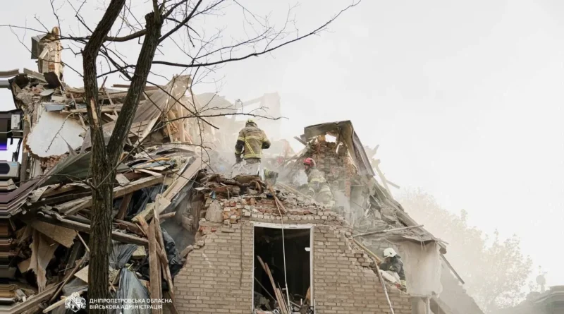 Під час вечірньої атаки у Дніпрі вже 10 постраждалих, 8 з них в лікарні - ОВА