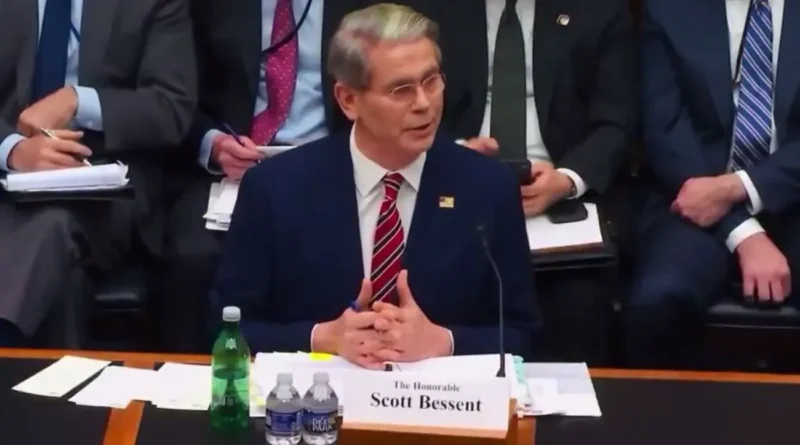 США посилюють економічний тиск на Іран через нафтову галузь – Бессент