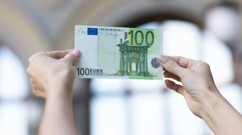 Кредит ЄС для України передбачає по 45 млрд євро щороку - як і на що поділені кошти
