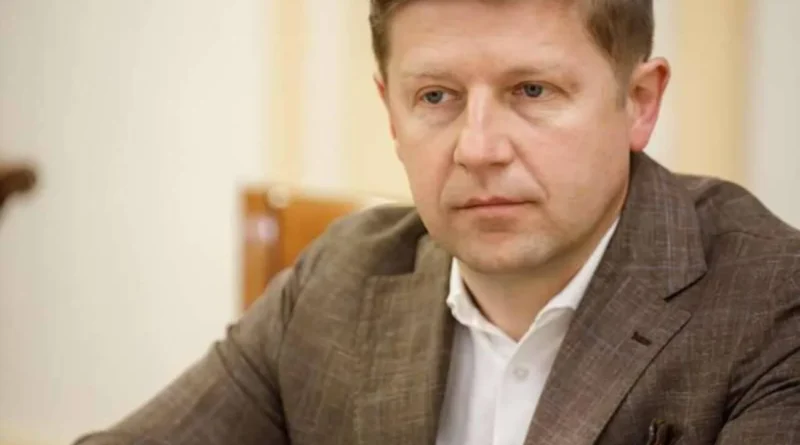 Влада може переглянути бронювання працівників через нестачу військових - нардеп