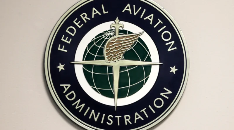 Співробітника FAA звинуватили у погрозах убивства Трампа після листа до Білого дому