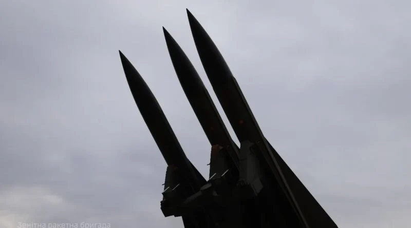 росія атакувала трьома "Кинджалами", знешкоджено 41 з 56 ракет і 652 з 675 дронів