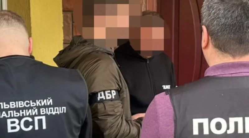 На Львівщині посадовець за 12 000 доларів обіцяв