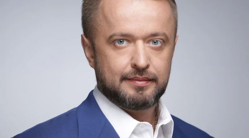 Ексдепутат набрав кредитів у держбанку на понад 100 млн і втік за кордон, вирішується питання про міжнародний розшук - Генпрокурор